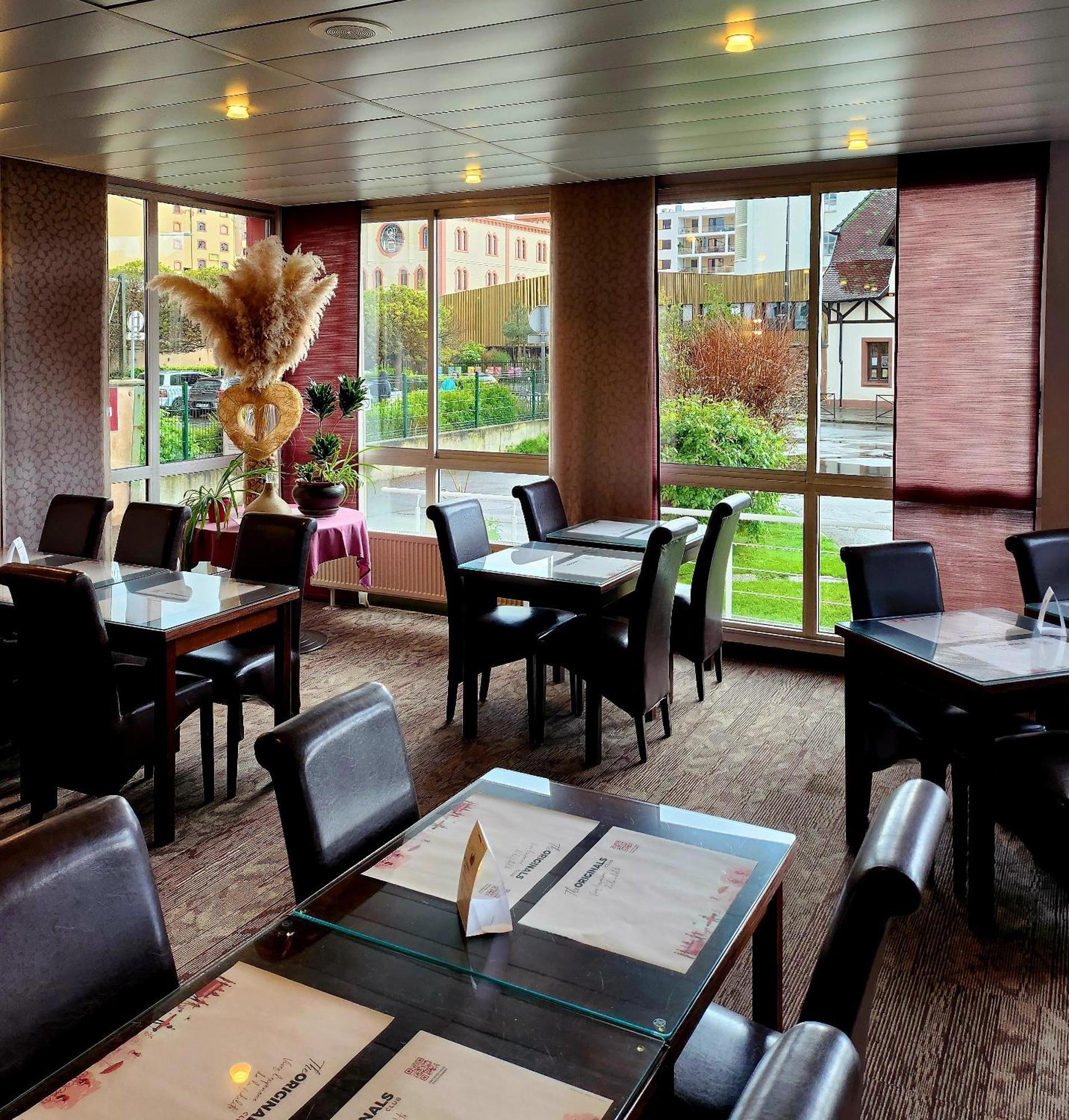 The Originals City, Hotel Le Forum, Strasbourg Nord Schiltigheim Buitenkant foto